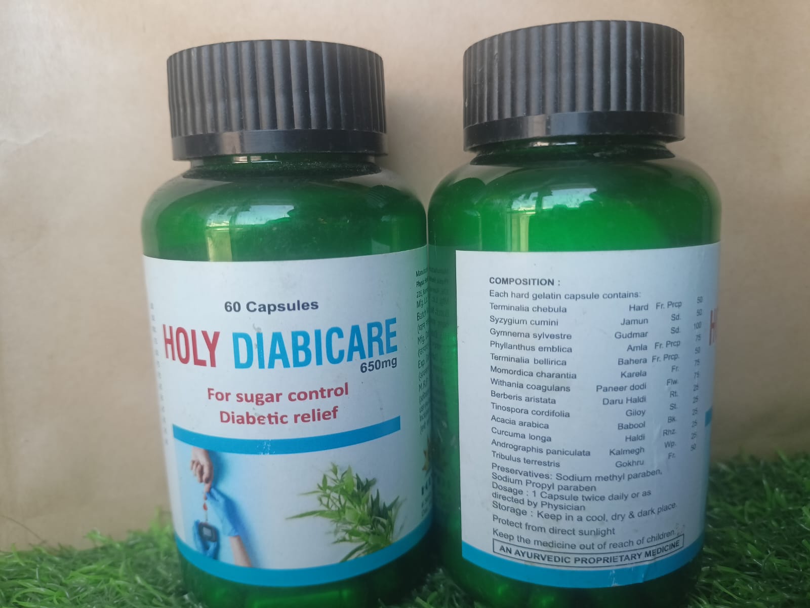 Holy Diabicare 650 mg capsules bottle front and composition label